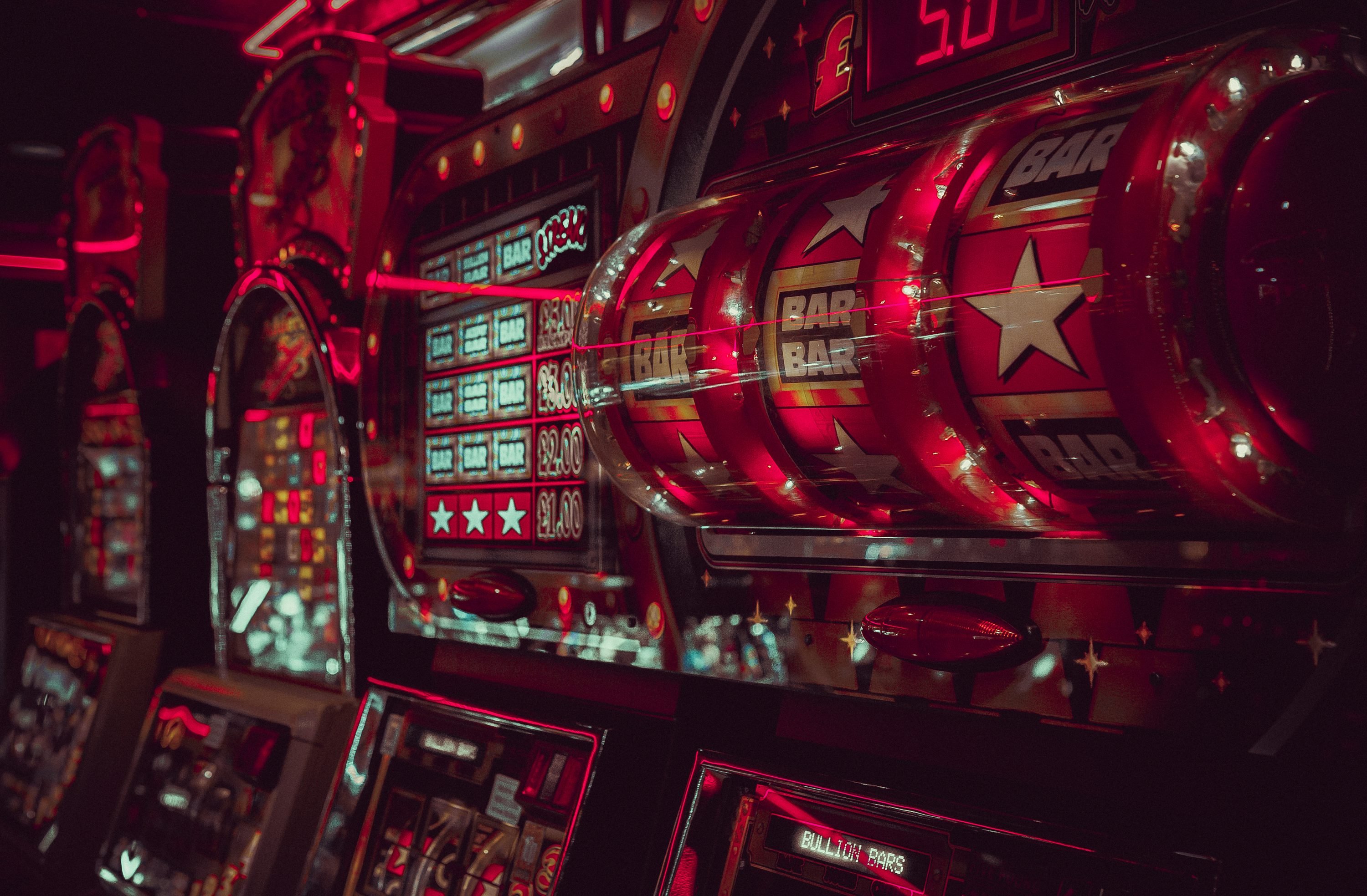 7t77